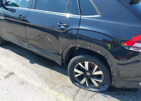 2023 Volkswagen Atlas Cross Sport 2.0T Se z USA, uszkodzony, nr VIN 1V2LC2CA8PC200961